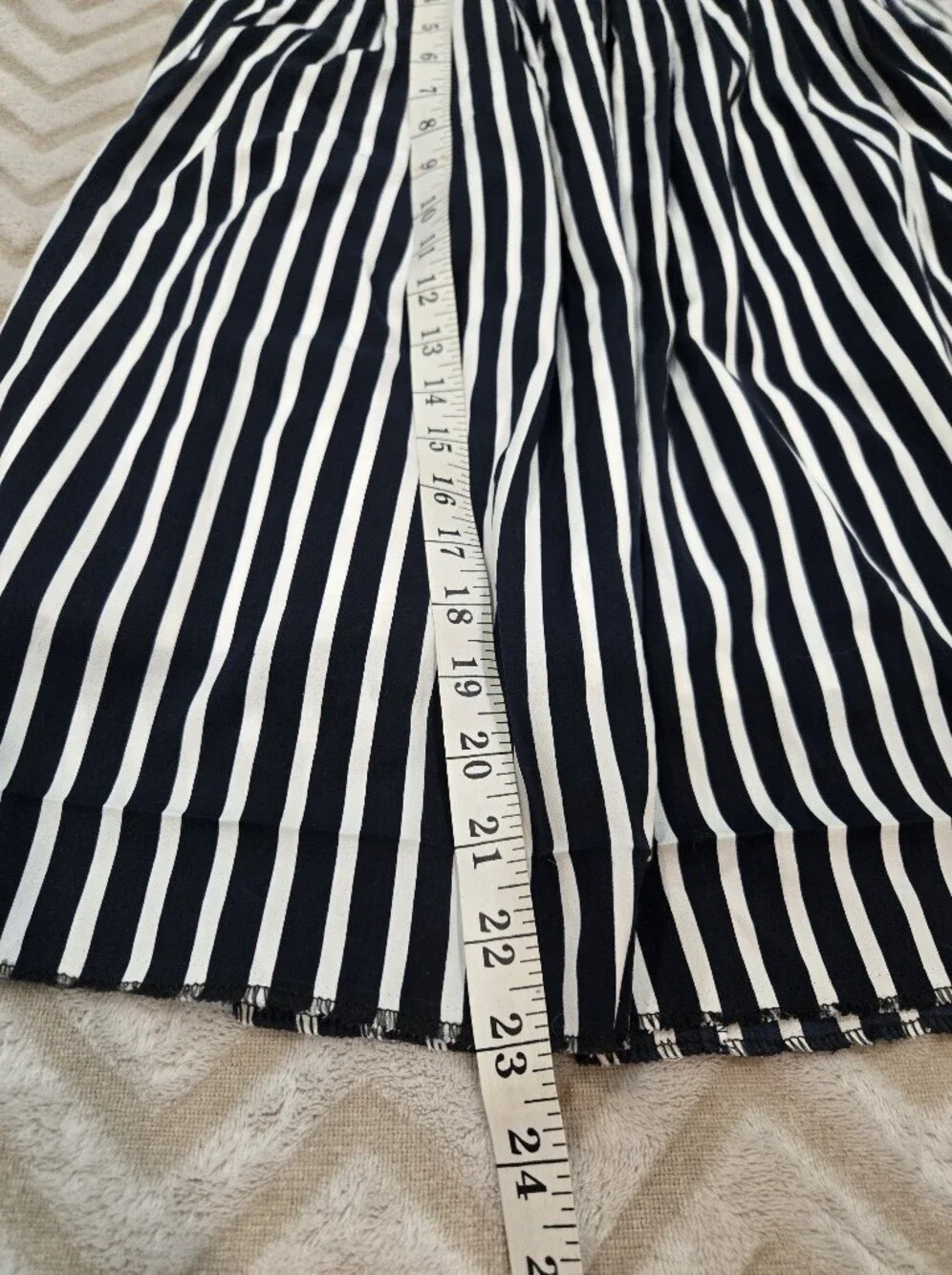 J.Crew Striped Navy and White A-Line Skirt - Classic Women's Skirt Size 0